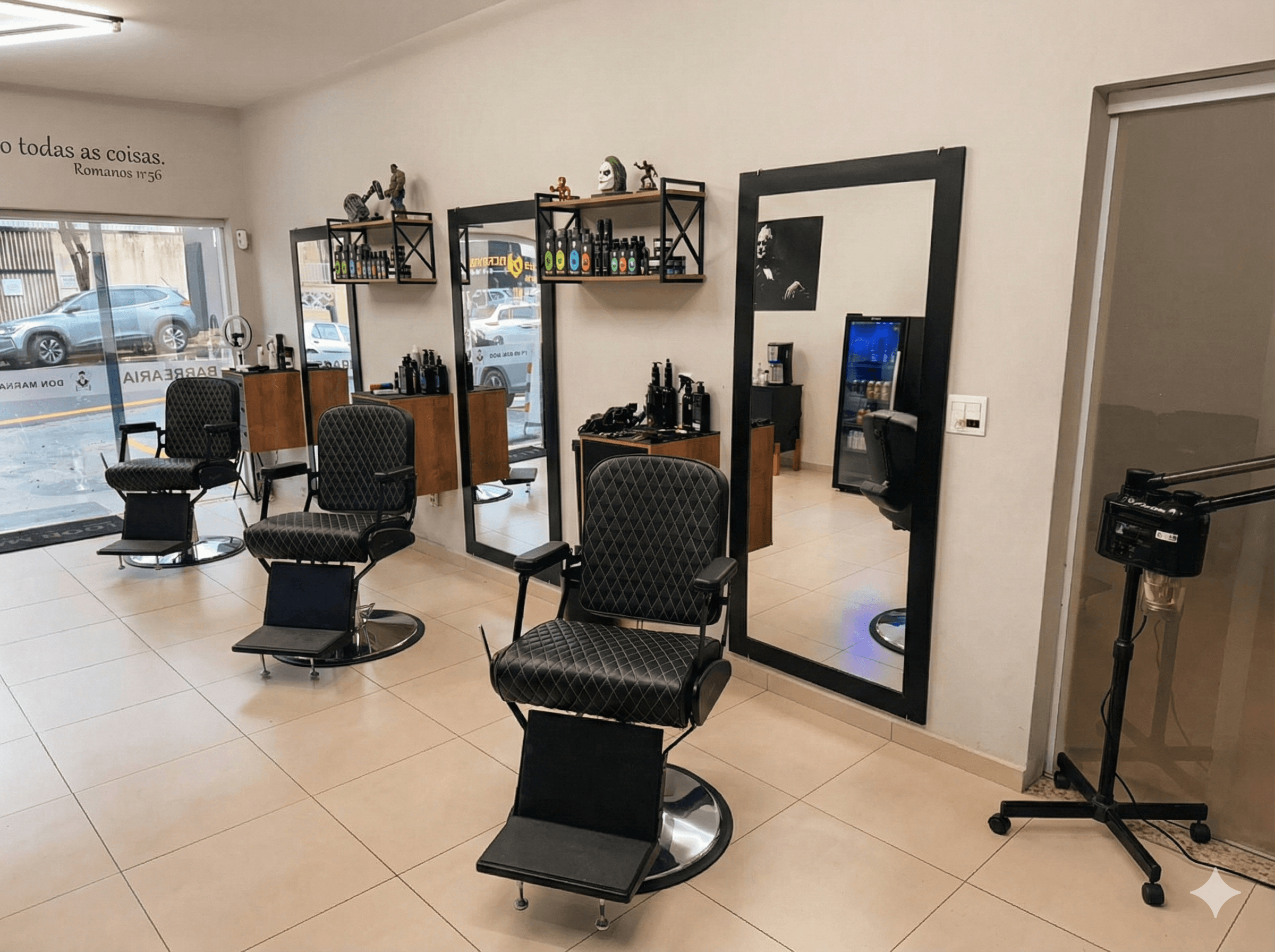 Estações de corte Don Magnata - interior da barbearia